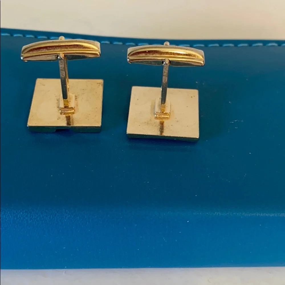 Vintage Etched Goldtone Cuff Links